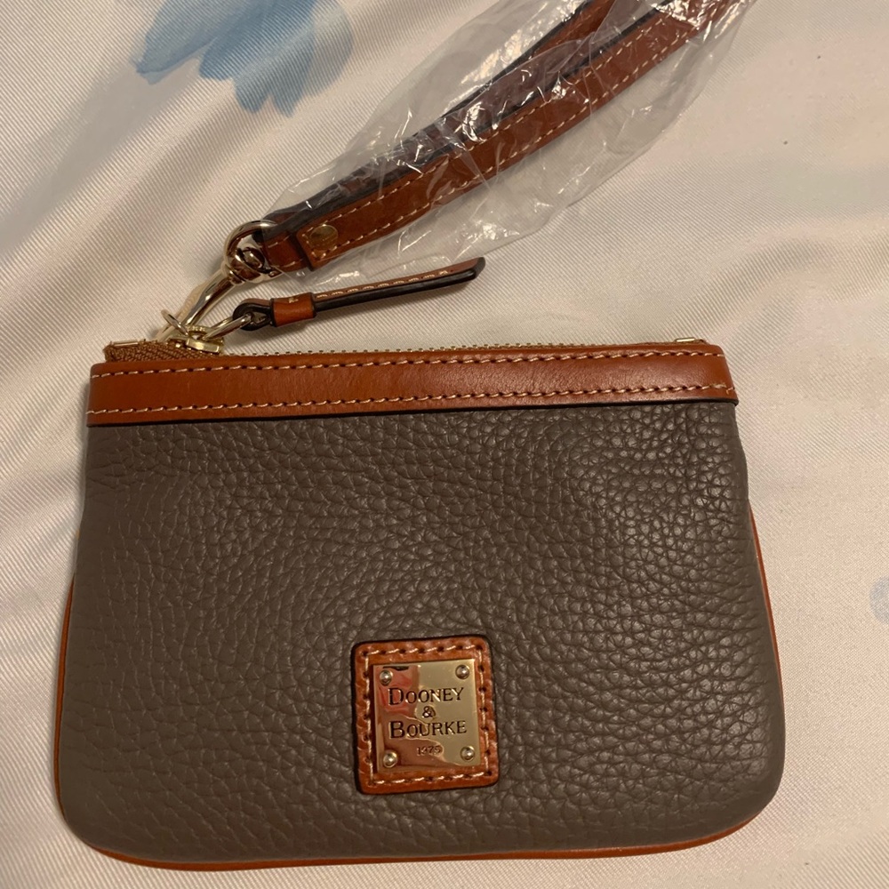 Dooney & Bourke Medium Wristlet